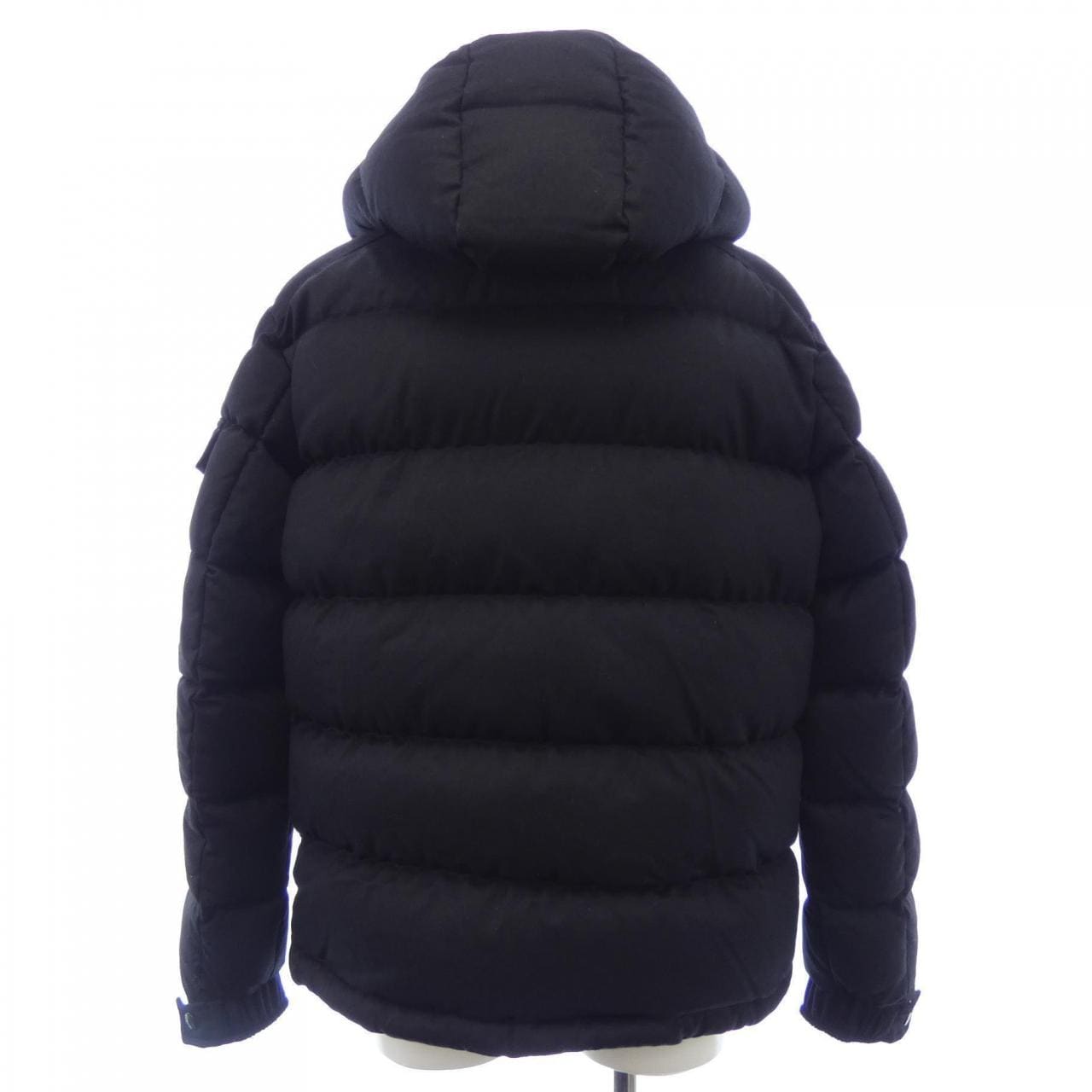 モンクレール MONCLER ダウンジャケット