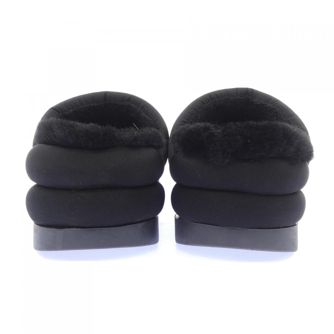 アグ UGG サンダル