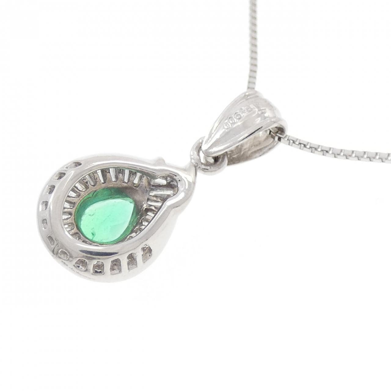 PT900/PT850 エメラルド ネックレス 0.46CT