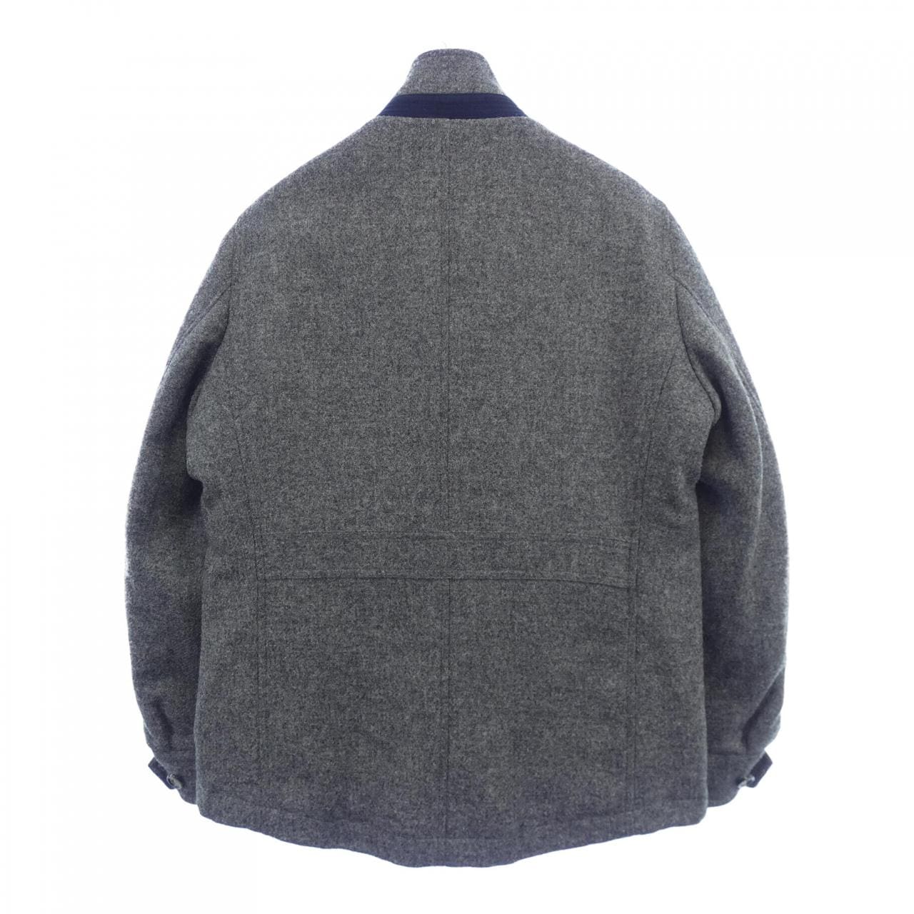 アクアスキュータム Aquascutum ダウンジャケット