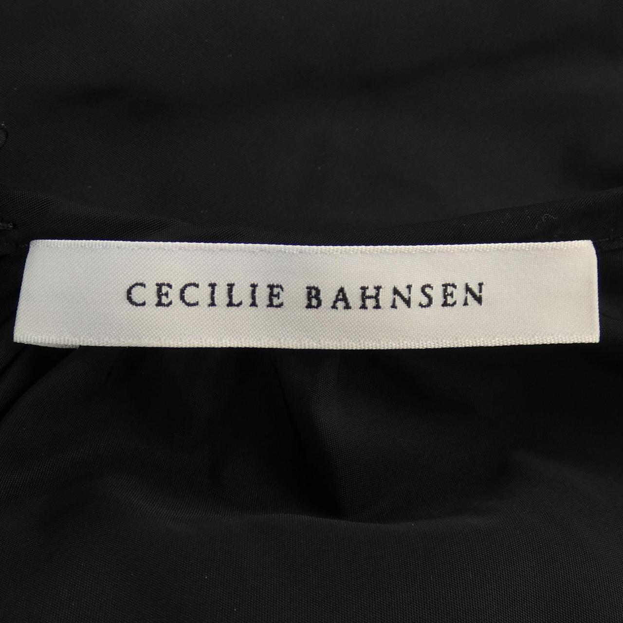 セシリーバンセン CECILIE BAHNSEN ワンピース