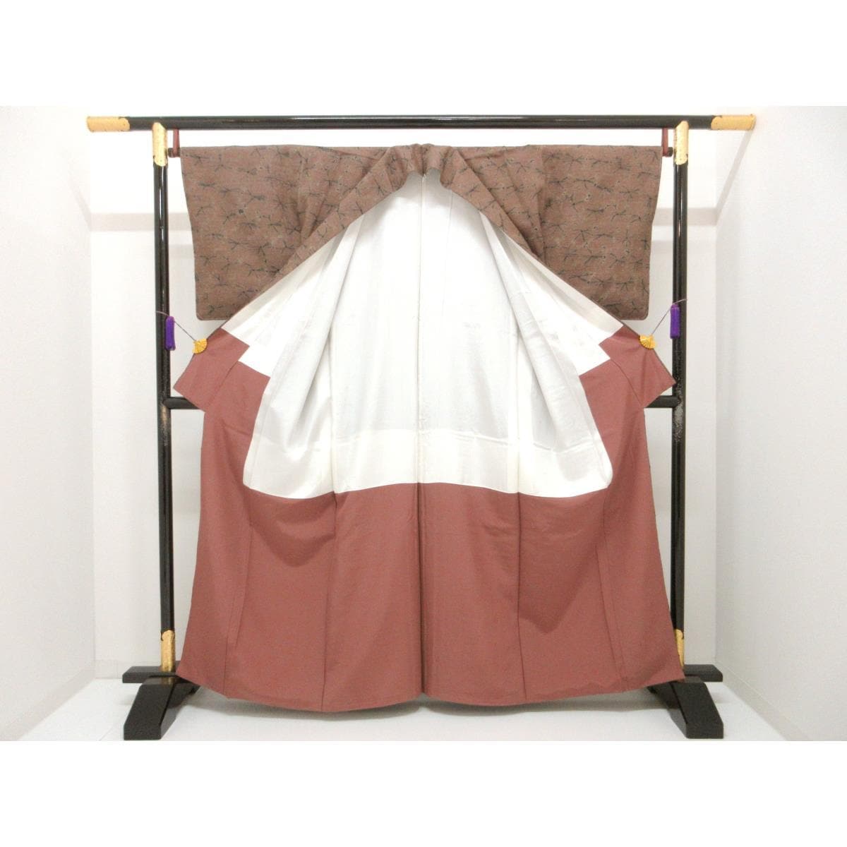 【未使用品】紬　六條ゆきやま紬　手ぐも絞り染　身幅２Ｌ寸【大嶋謙松】