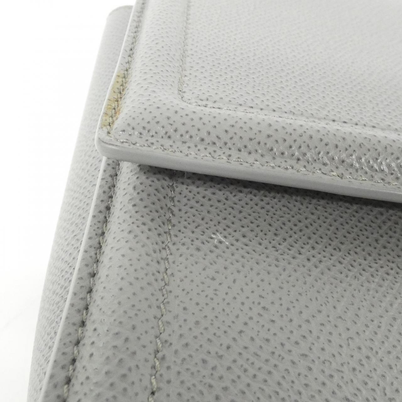 サルヴァトーレフェラガモ GINNY 21 G462 ショルダーバッグ