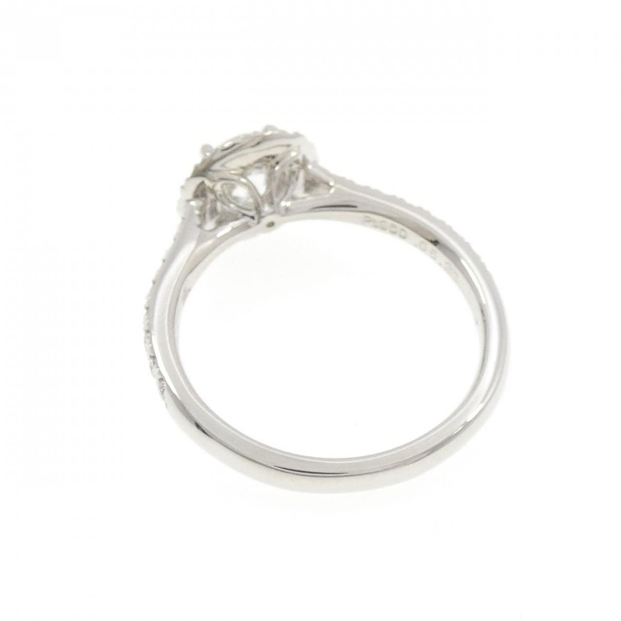 ラザール ダイヤモンド リング 0.65CT D IF