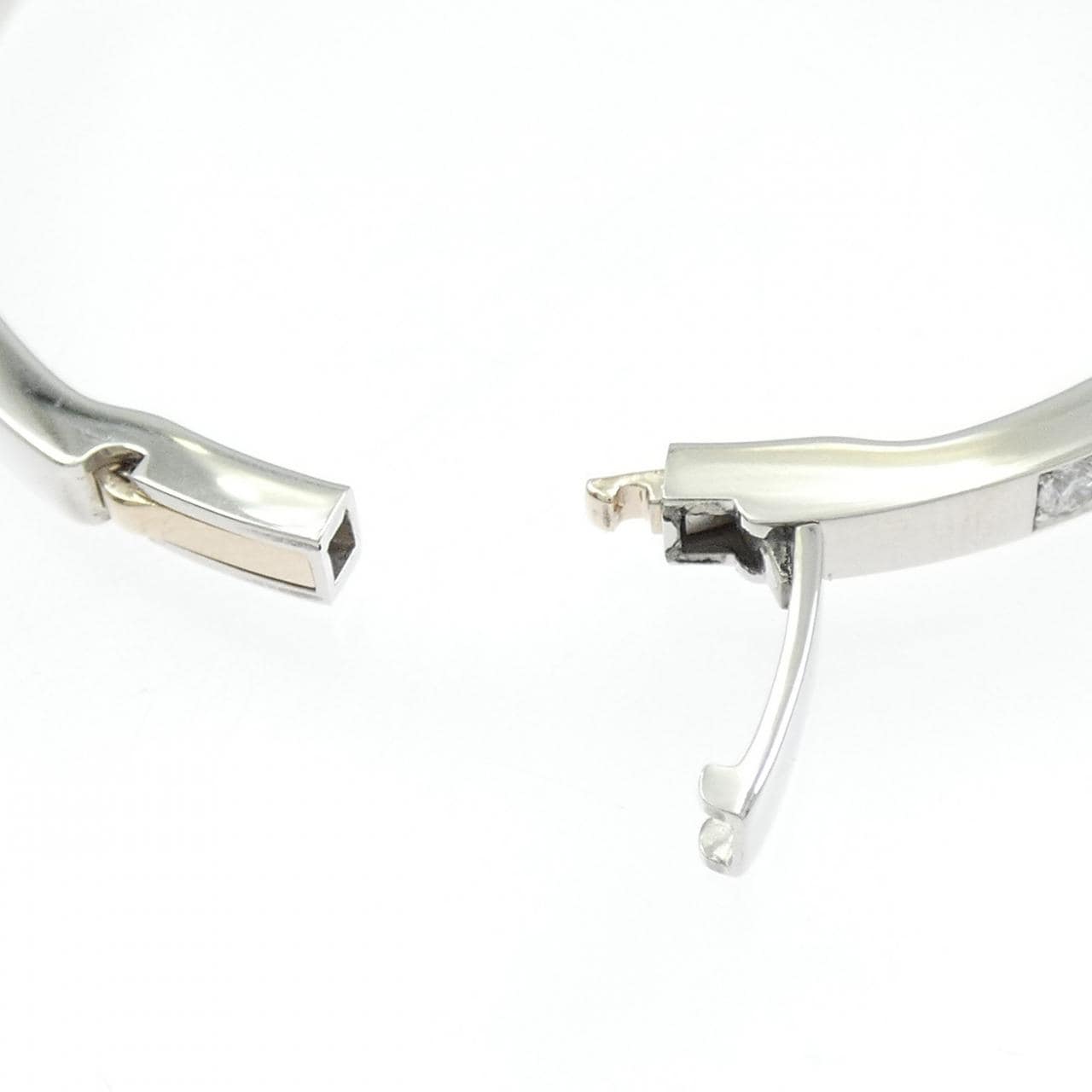 ティファニー ヒンジ バイパス バングル 1.73CT