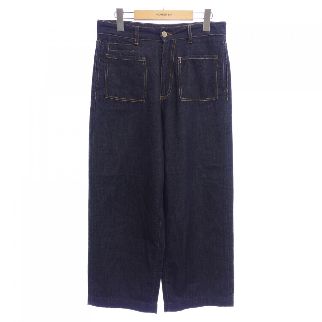 エンポリオアルマーニ EMPORIO ARMANI ジーンズ