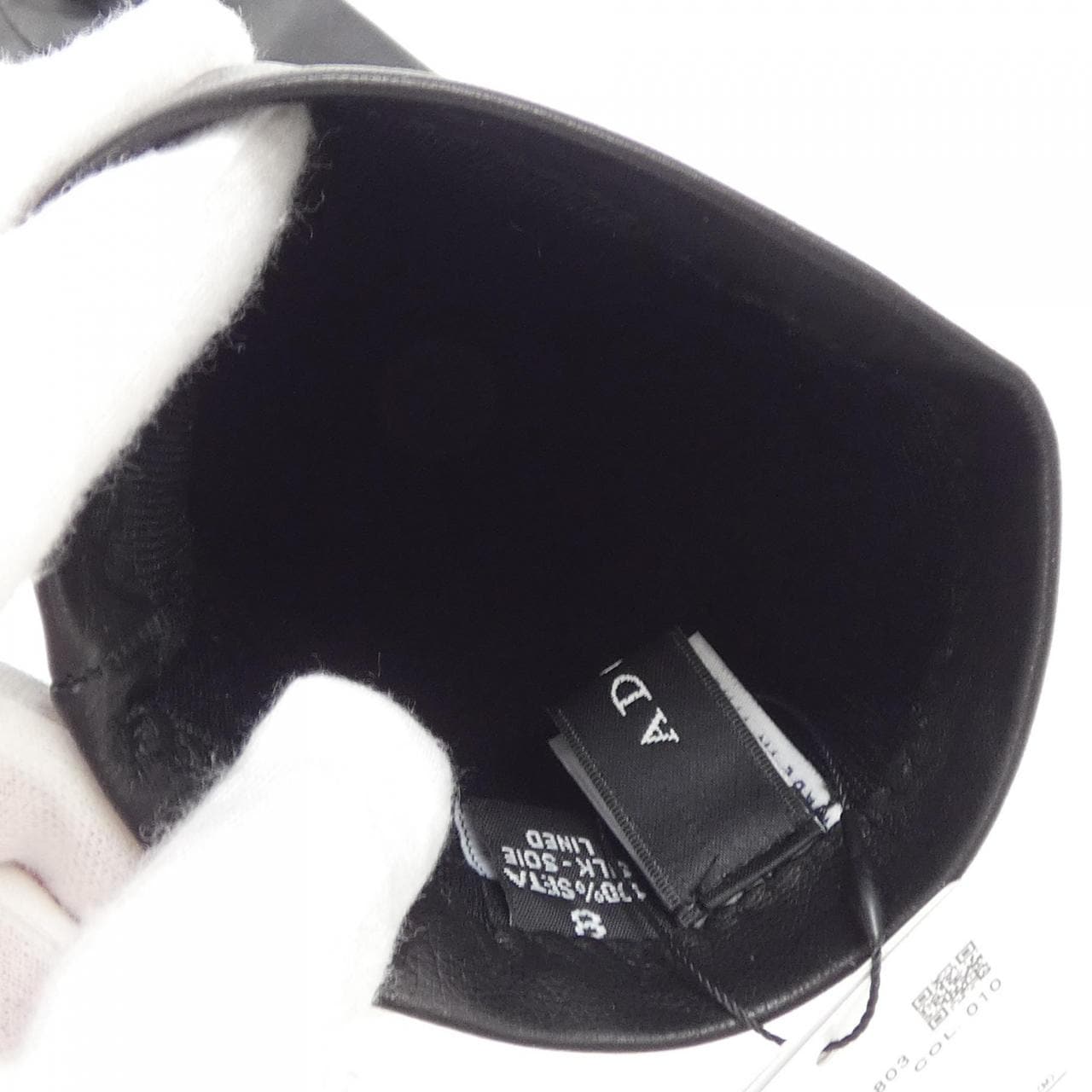 アドーア ADORE GLOVE