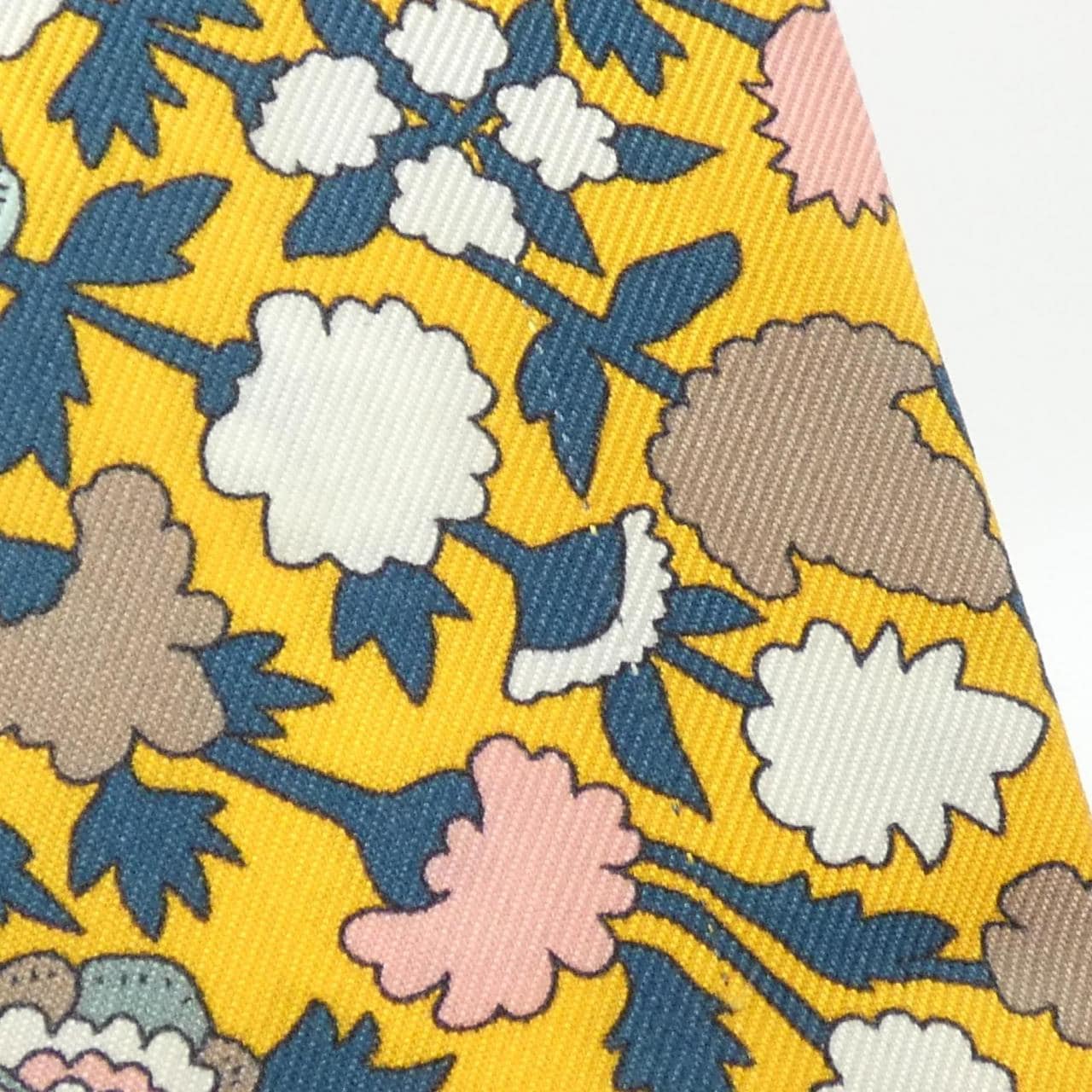 エルメス TAPIS PERSANS ツイリー スカーフ