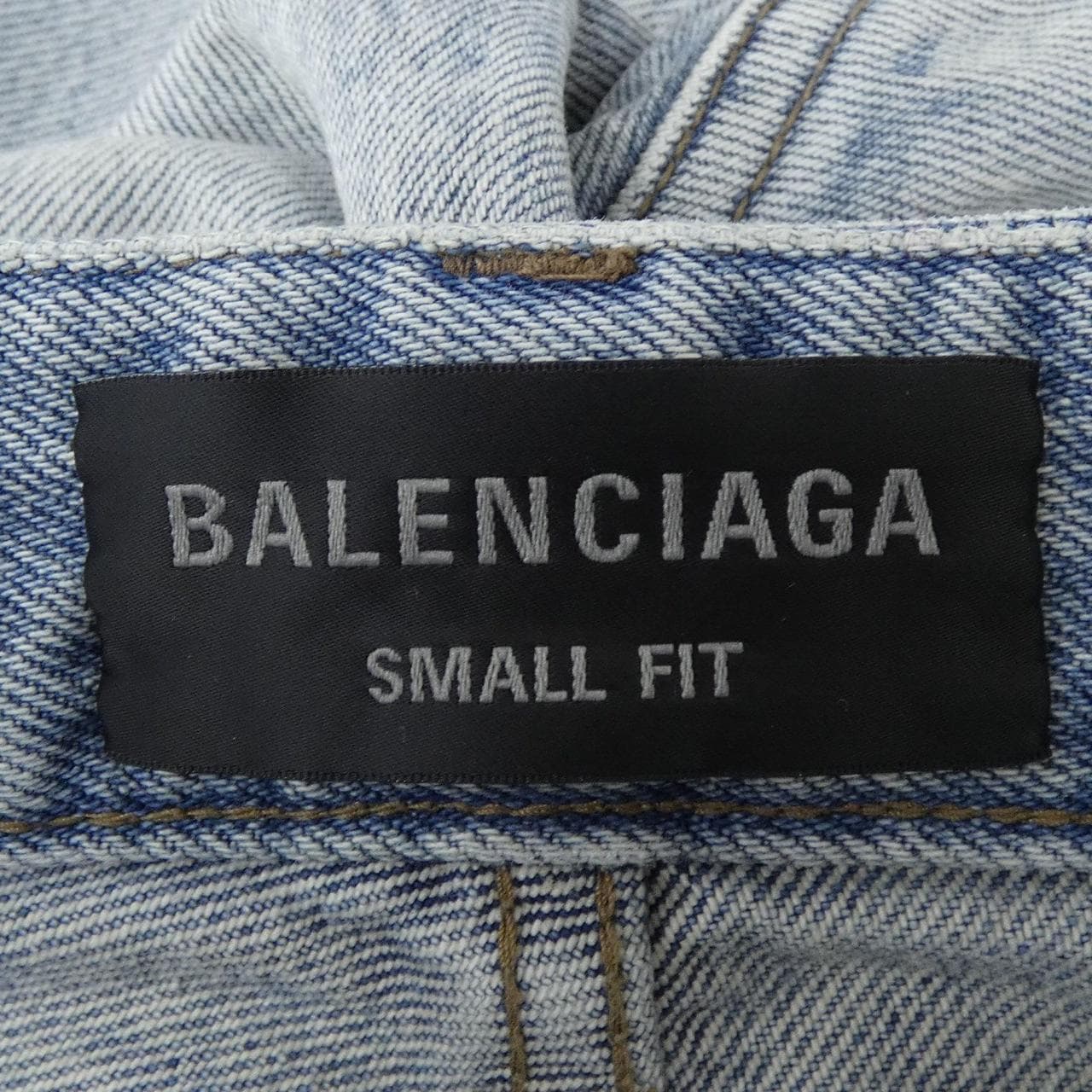 バレンシアガ BALENCIAGA SMALL FIT 772009 TWD14 ジーンズ