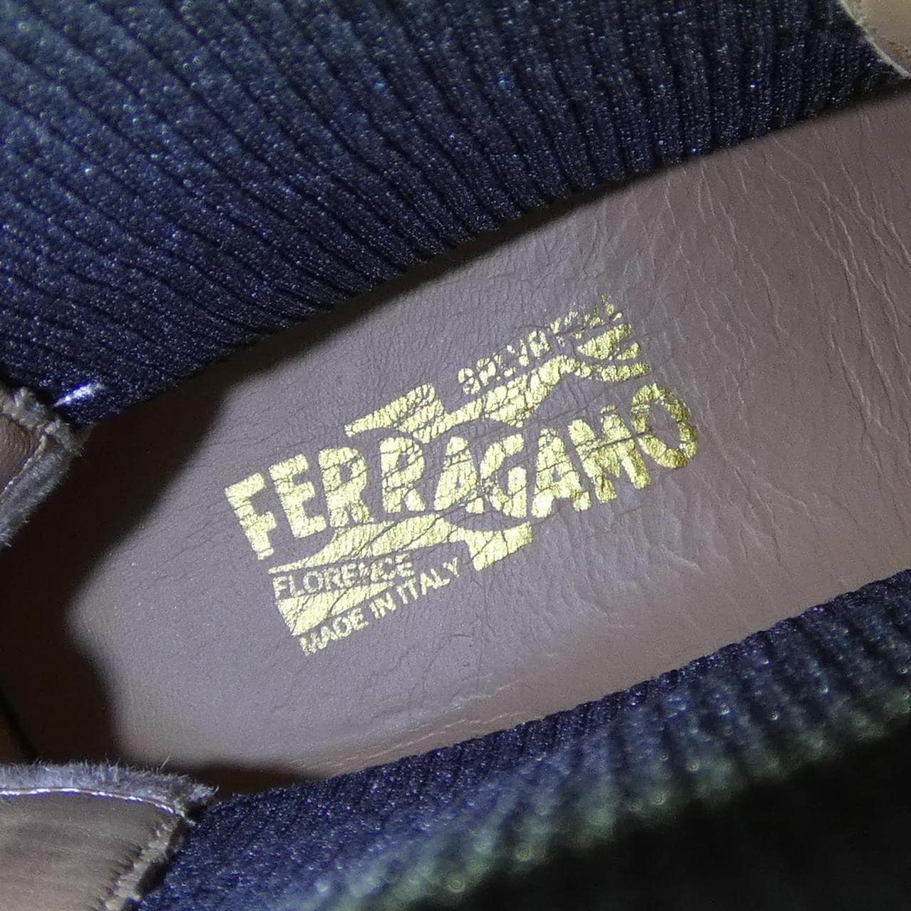 サルヴァトーレフェラガモ SALVATORE FERRAGAMO ブーツ