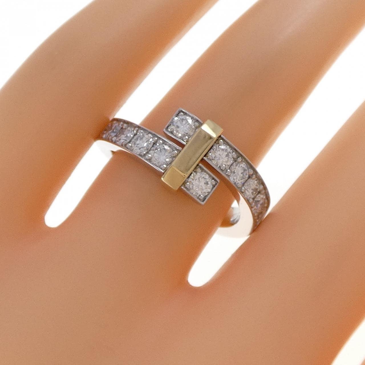 ティファニー バイパス ワイド リング 0.93CT