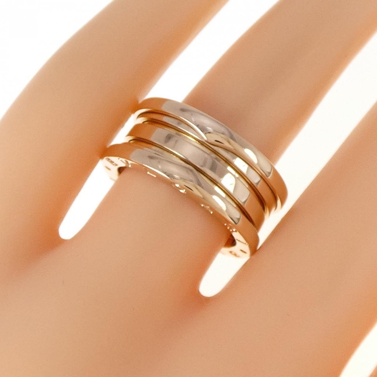 BVLGARI B.zero1 3 环戒指