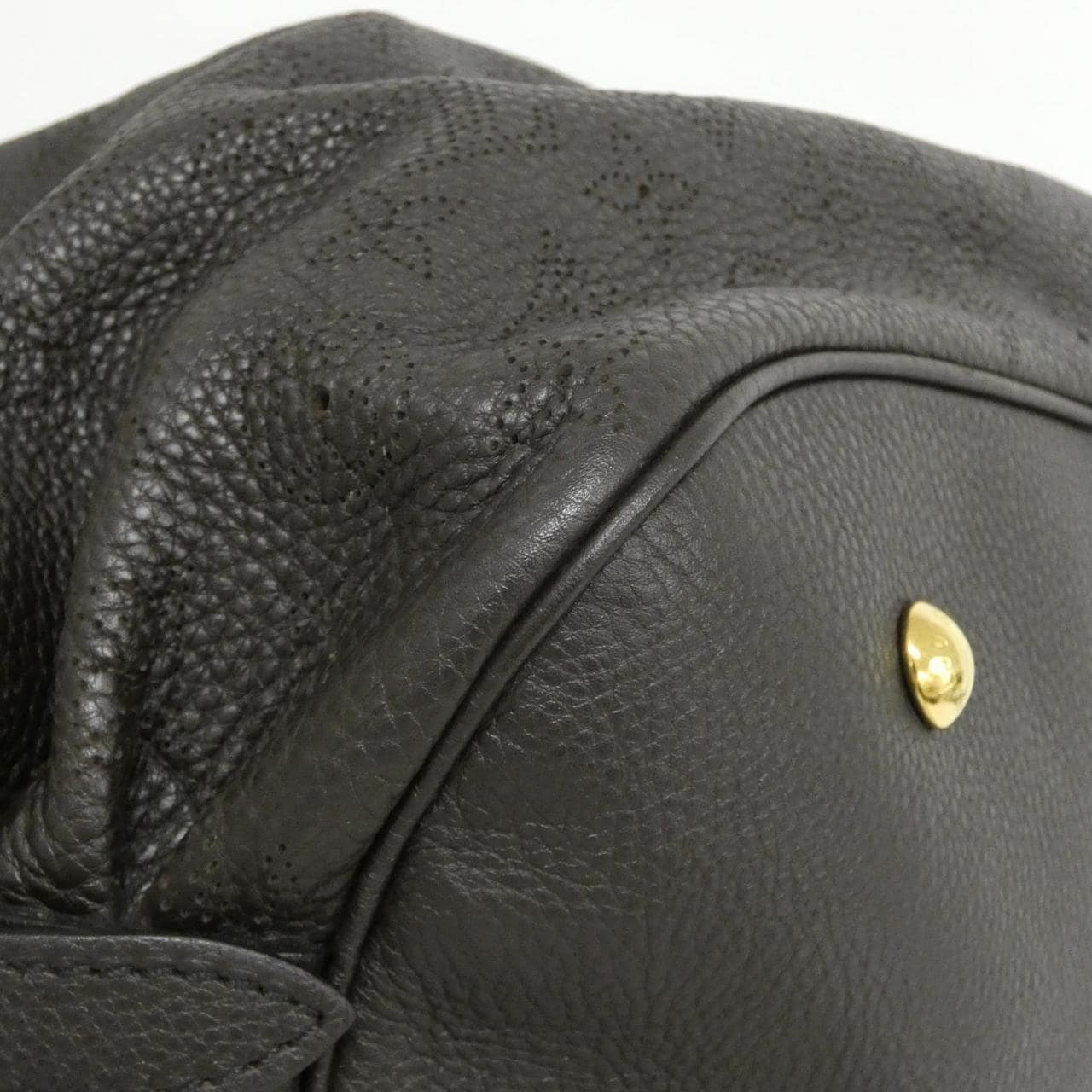 ルイヴィトン マヒナ XL M95892 バッグ