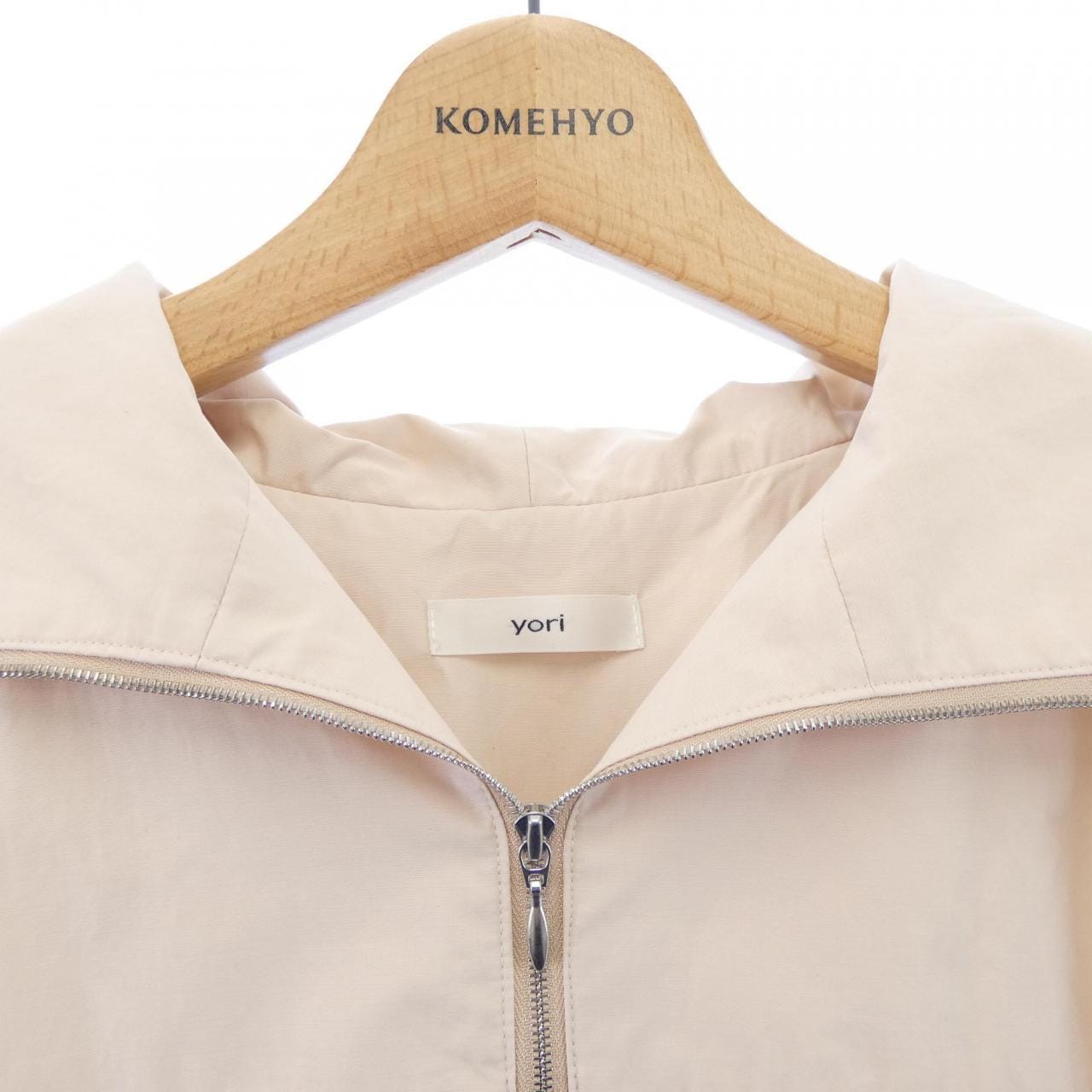 ヨリ yori ジャケット
