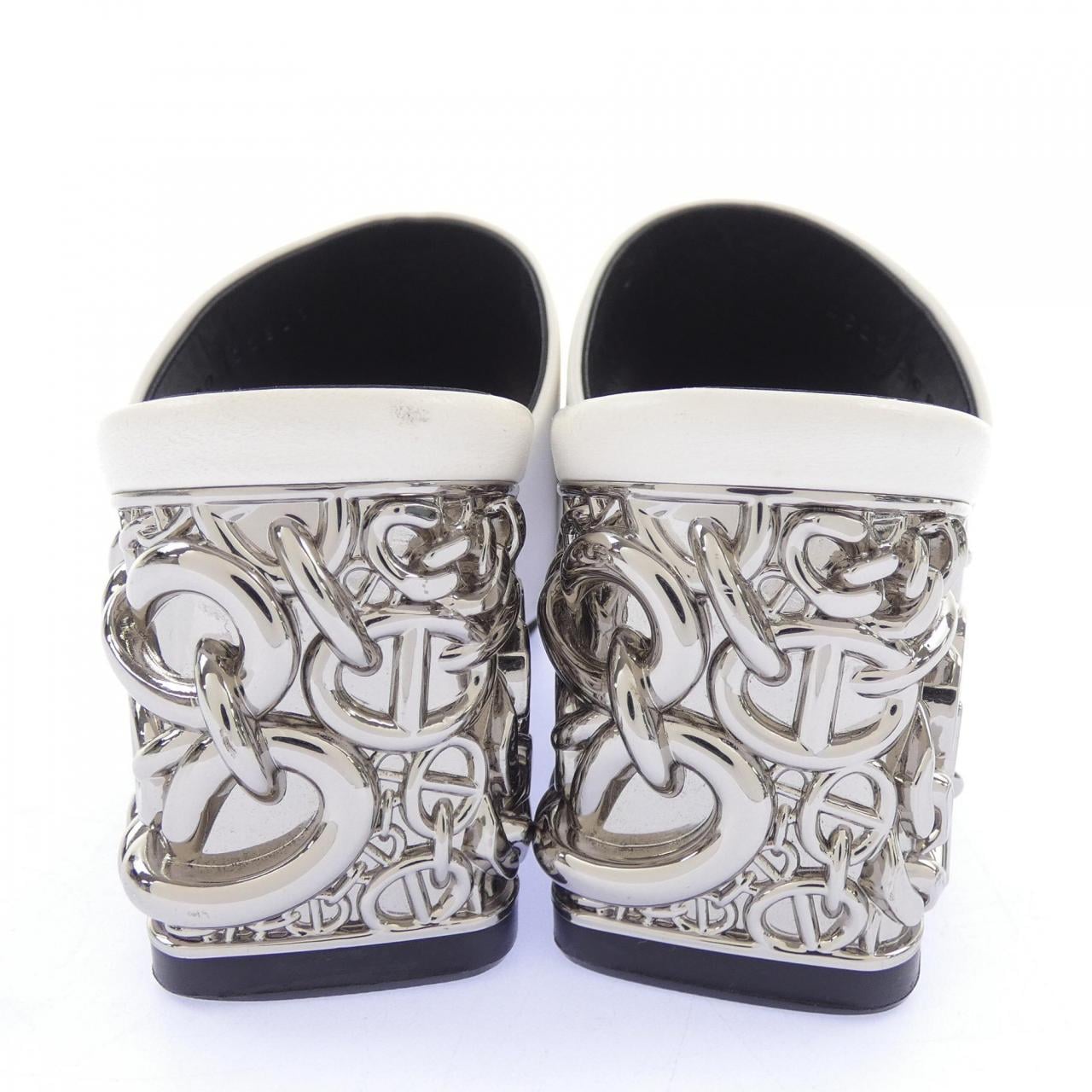 エルメス HERMES グロッシー60 GLOSSY60 シェーヌダンクル 231208Z サンダル