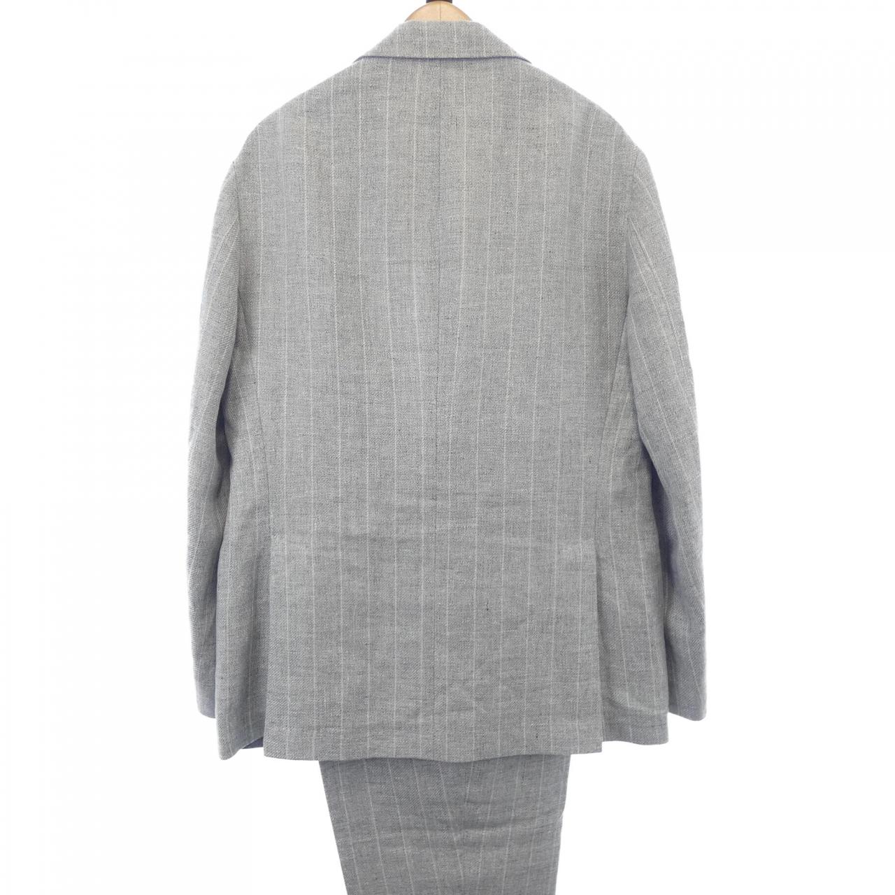 ブルネロクチネリ BRUNELLO CUCINELLI スーツ