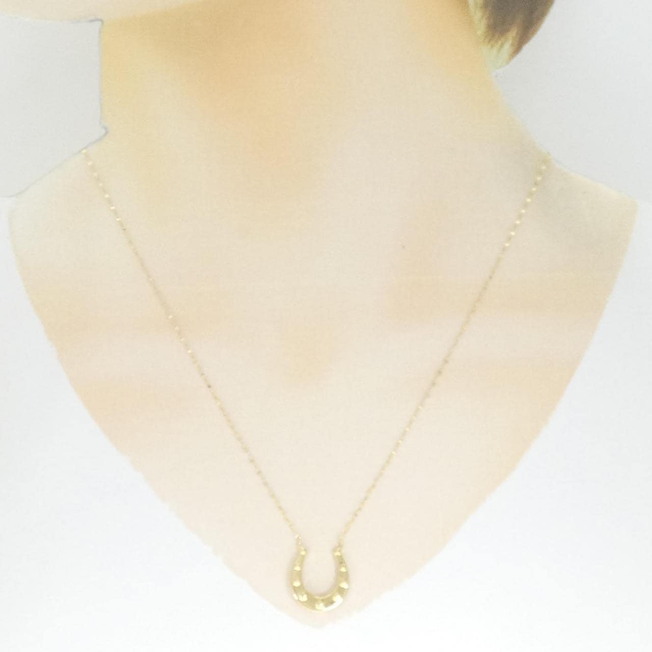 K18YG necklace