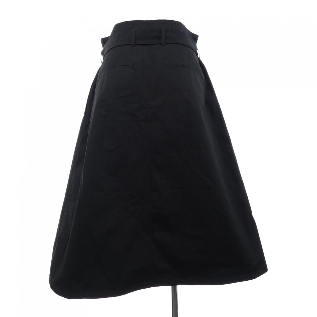 セリーヌ CELINE トリオンフプレススタッズ 2J375086I スカート