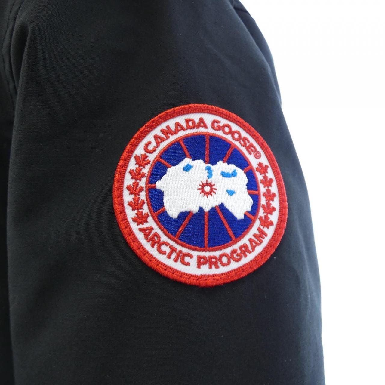 カナダグース CANADA GOOSE ダウンジャケット