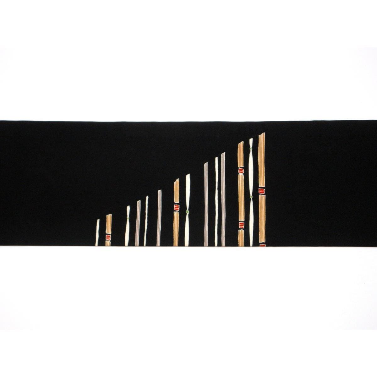 名古屋帯　塩瀬染帯　友禅金彩加工　刺繍入り