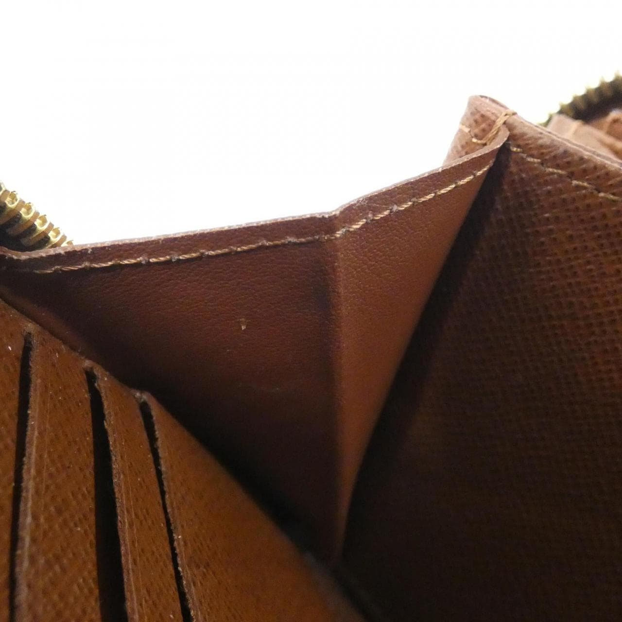 ルイヴィトン モノグラム ジッピー ウォレット M42616 財布