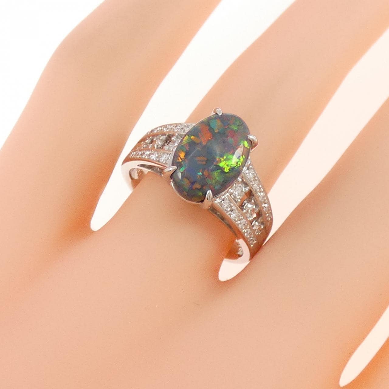 PT900 ブラックオパール リング 2.367CT