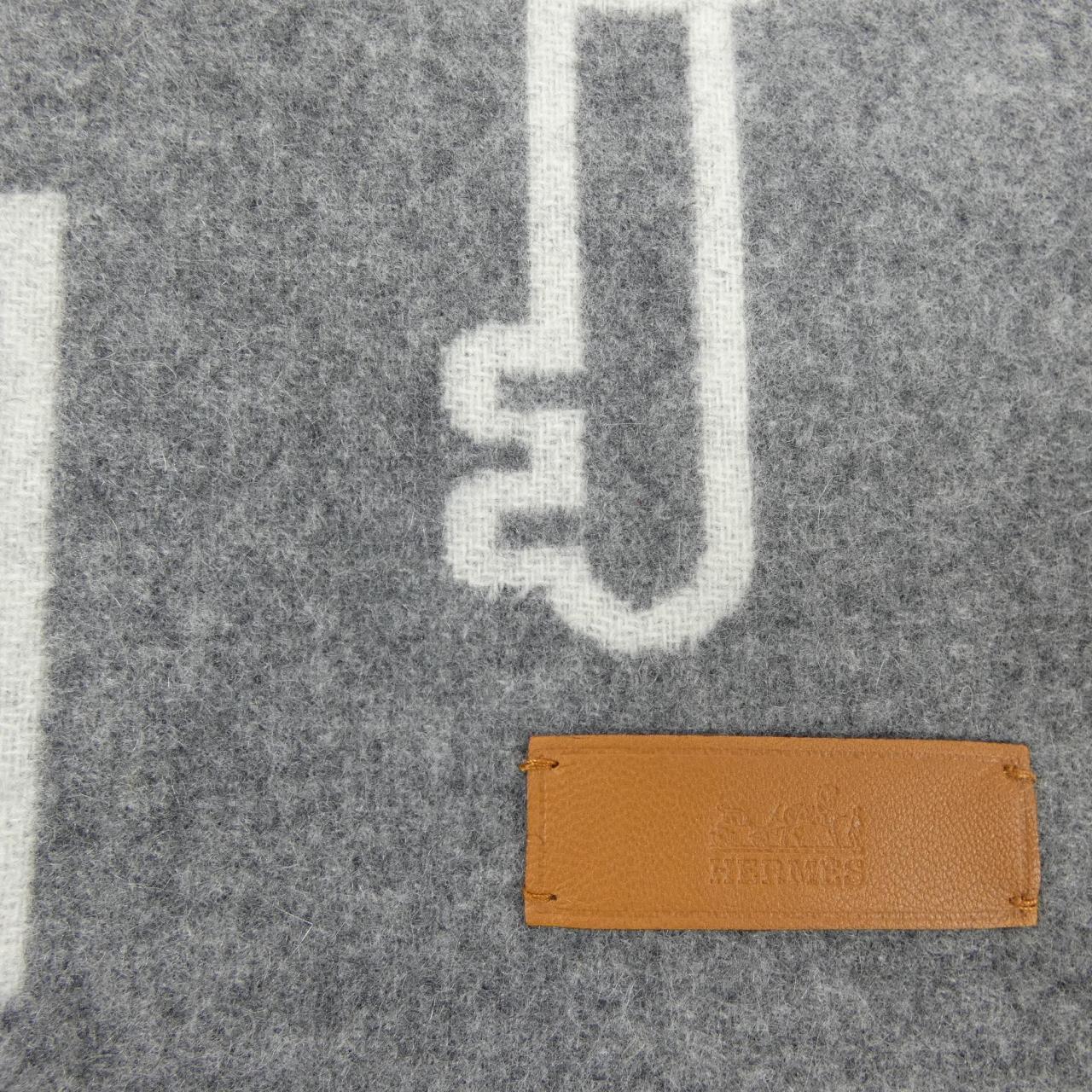 エルメス HERMES カザック キーコレクション H259142S MUFFLER