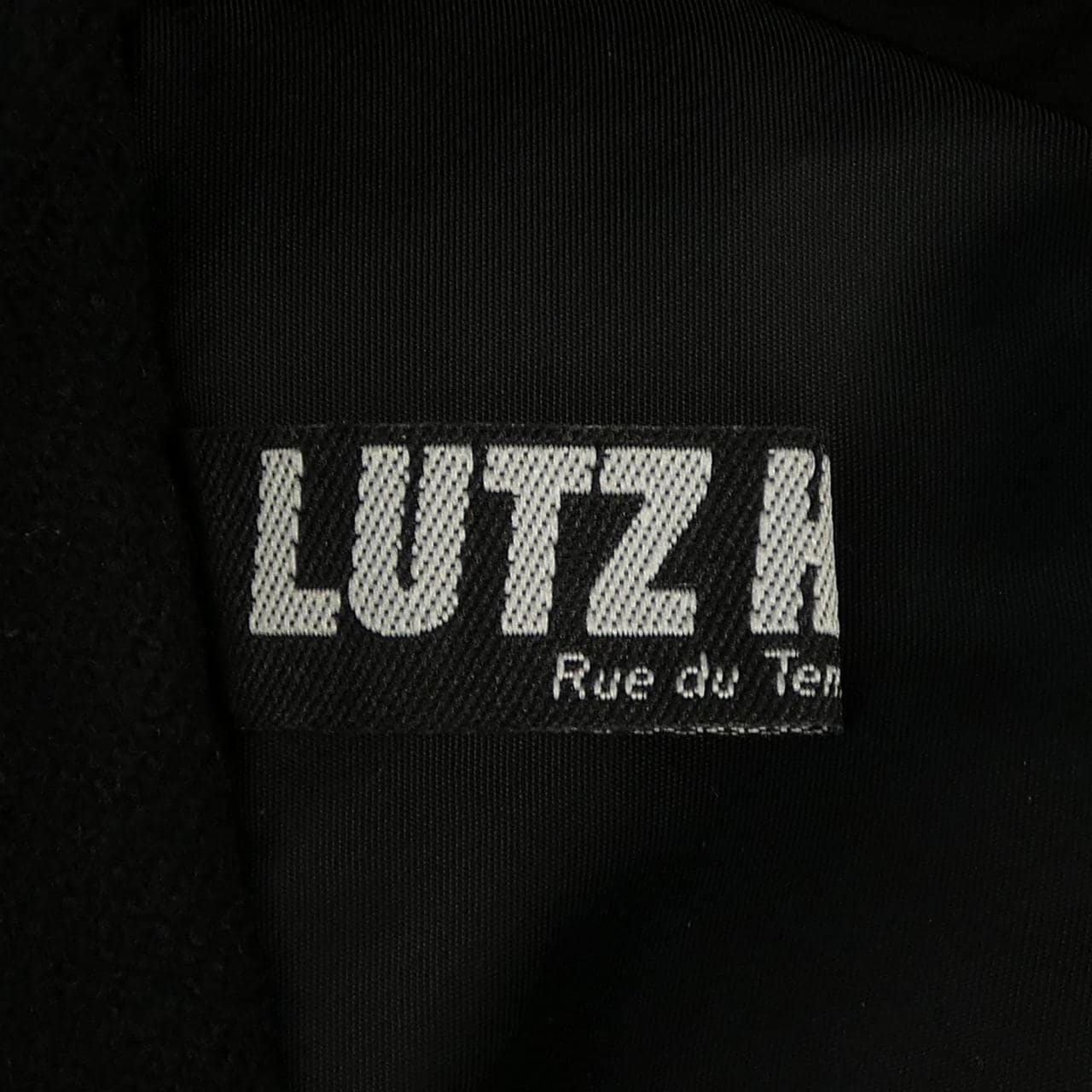 LUTZ HUELLE ブルゾン
