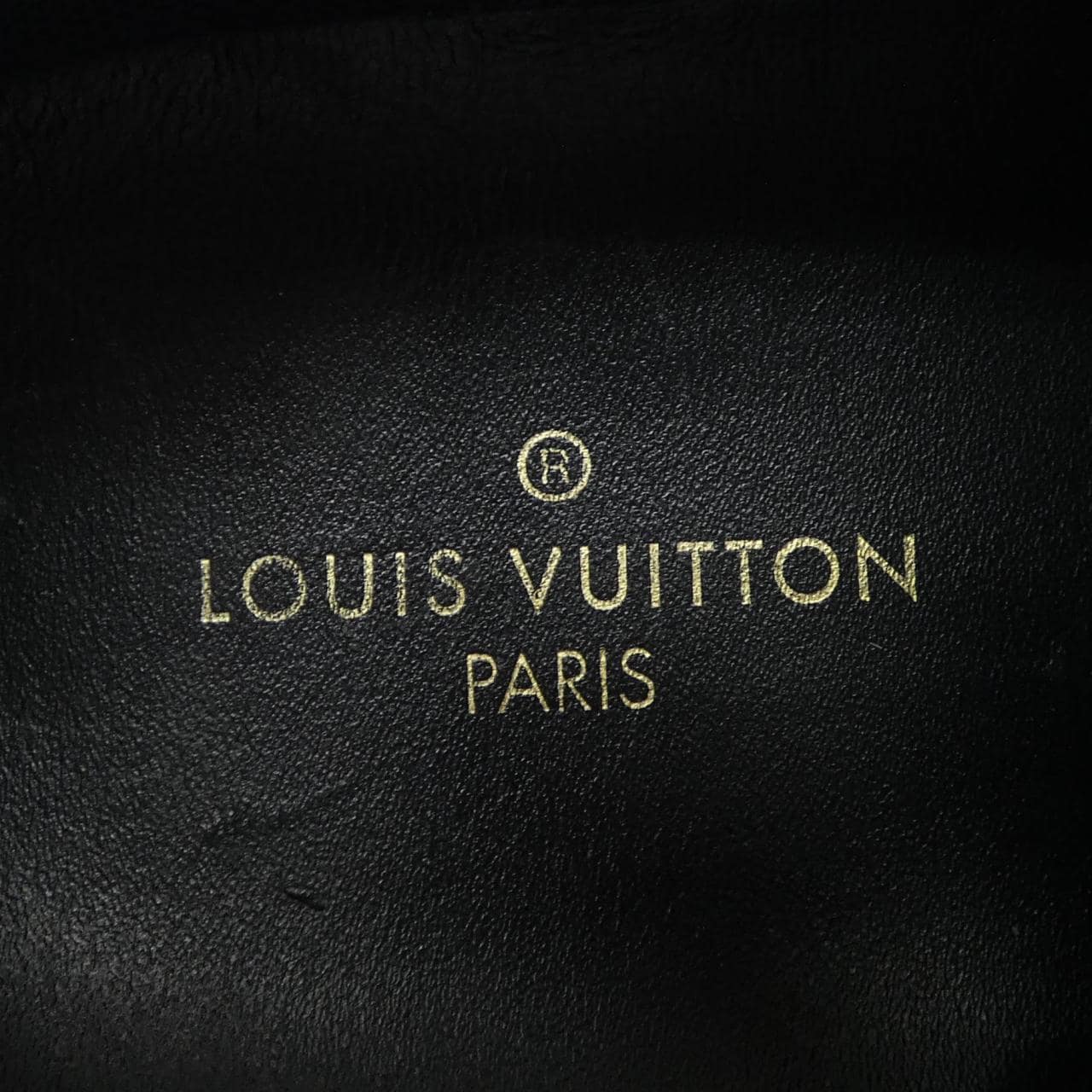 ルイヴィトン LOUIS VUITTON スニーカー