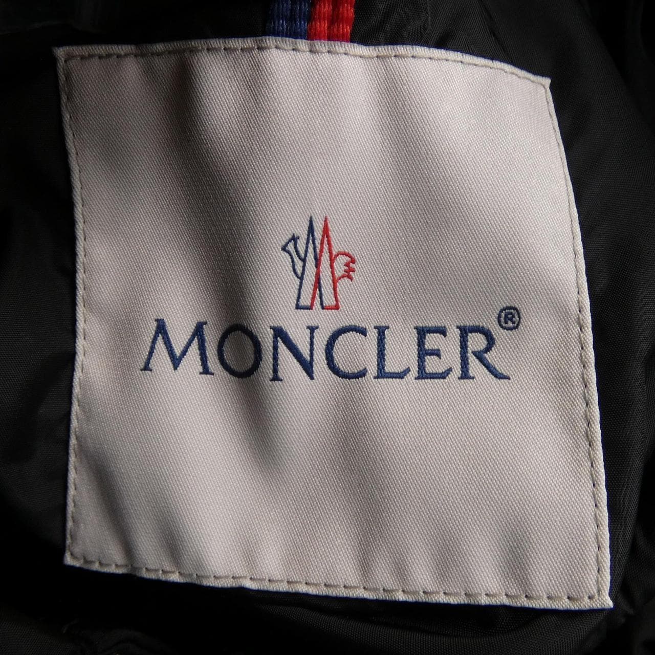 モンクレール MONCLER AMIOT ダウンジャケット