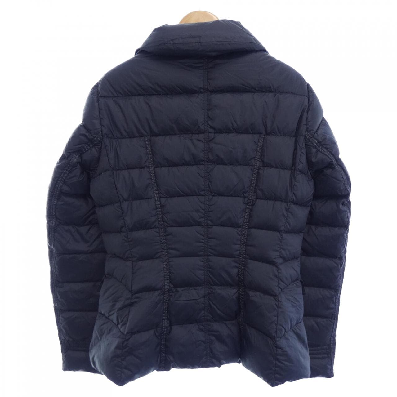 CBY WHITE down jacket