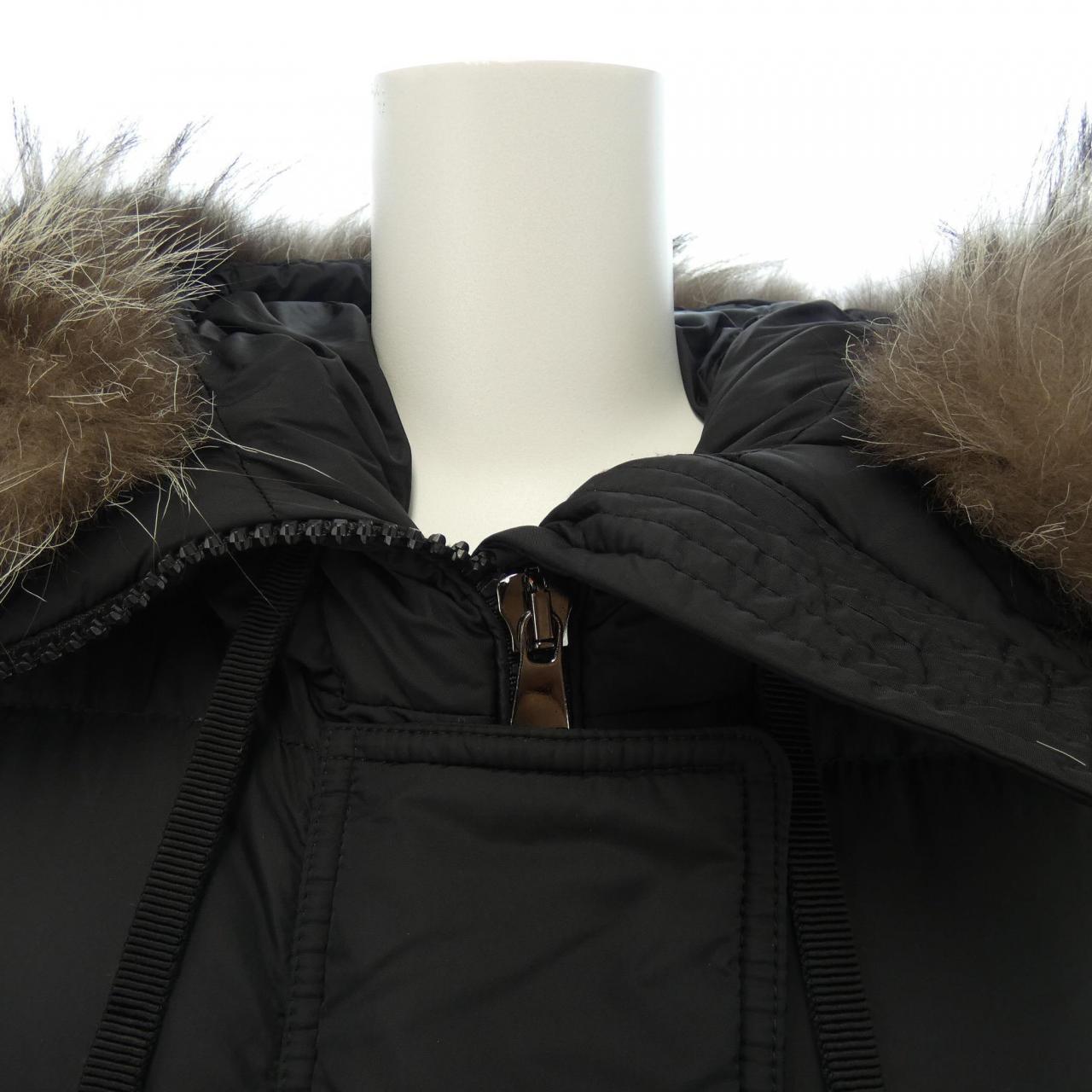 モンクレール MONCLER ダウンコート