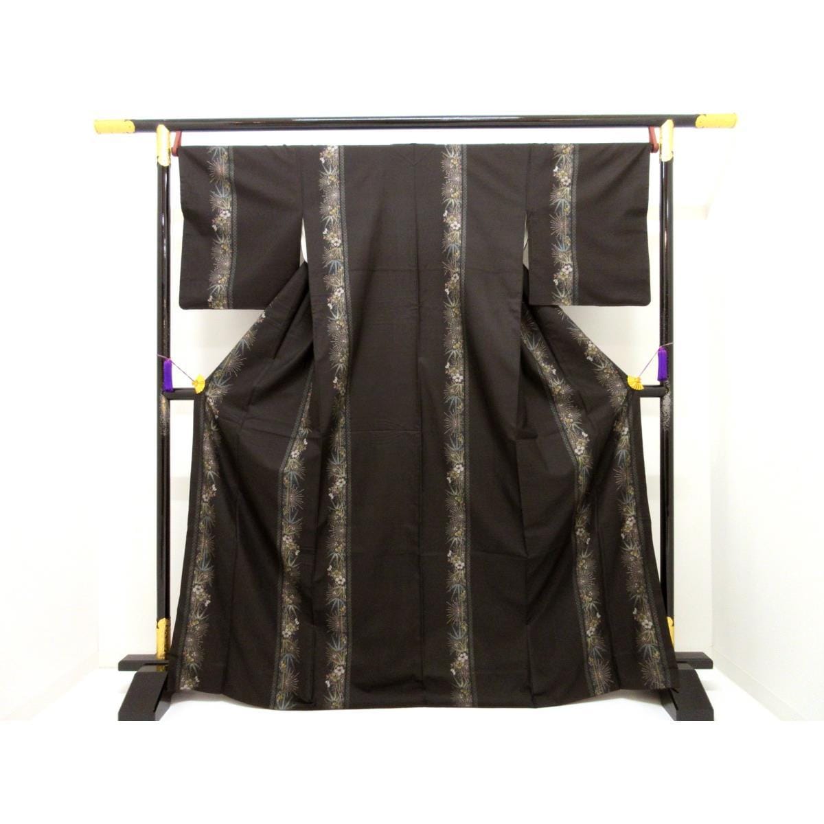 紬　九マルキ　証紙付　身幅Ｌ寸【本場奄美大島紬】