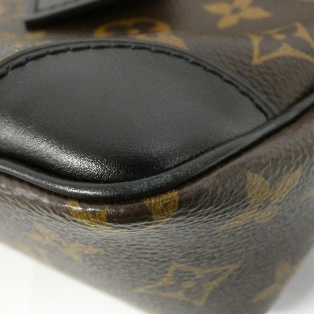 LOUIS VUITTON Monogram Odeon MM M45352 單肩包