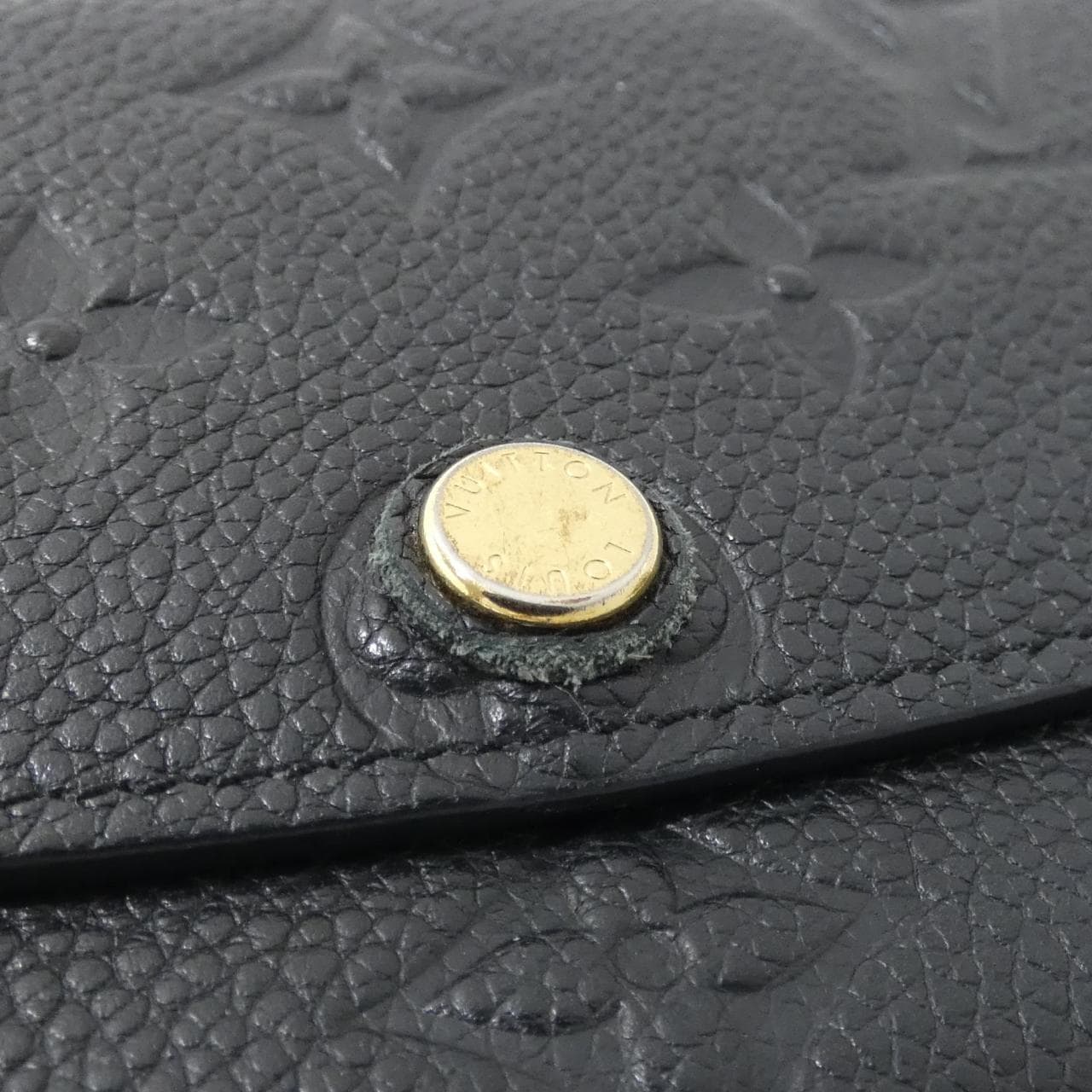 ルイヴィトン モノグラム アンプラント ポルトフォイユ エミリー M62369 財布