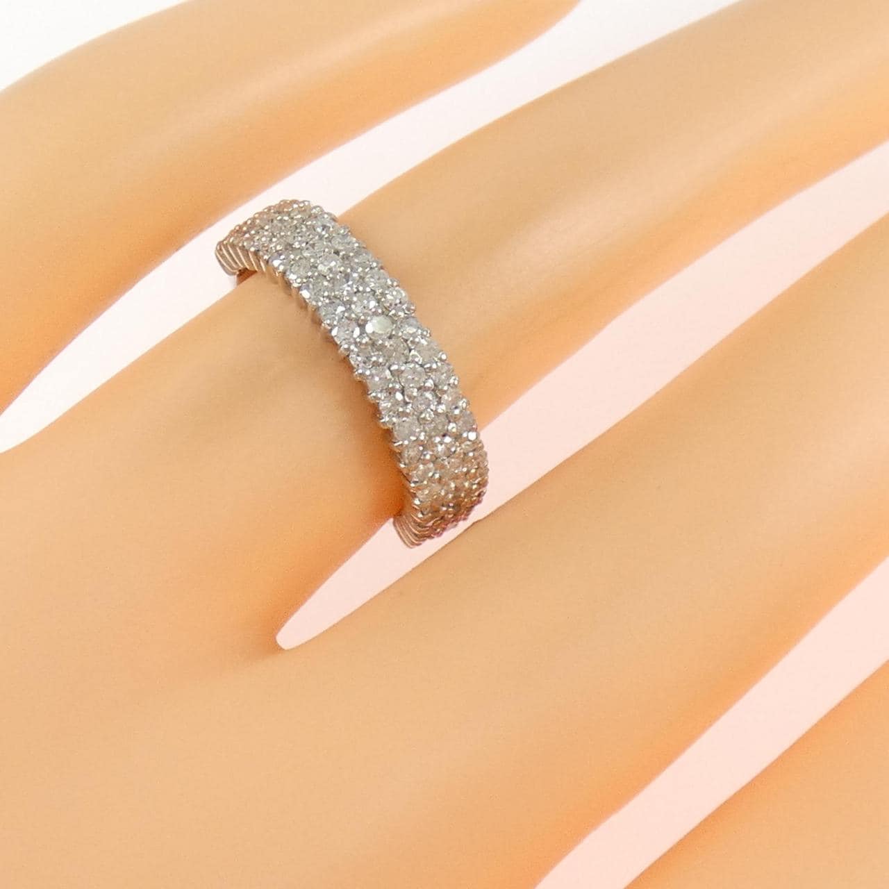 PT900 ダイヤモンド リング 0.70CT