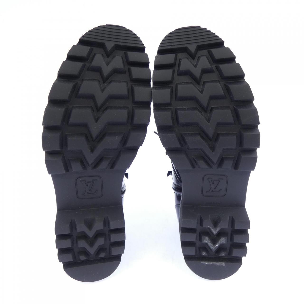 ルイヴィトン LOUIS VUITTON オーベルカンフライン NIGO ブーツ