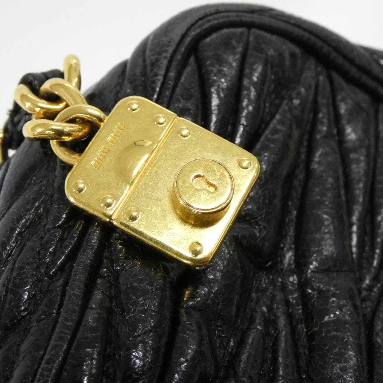 ミュウミュウ RT0634 ショルダーバッグ