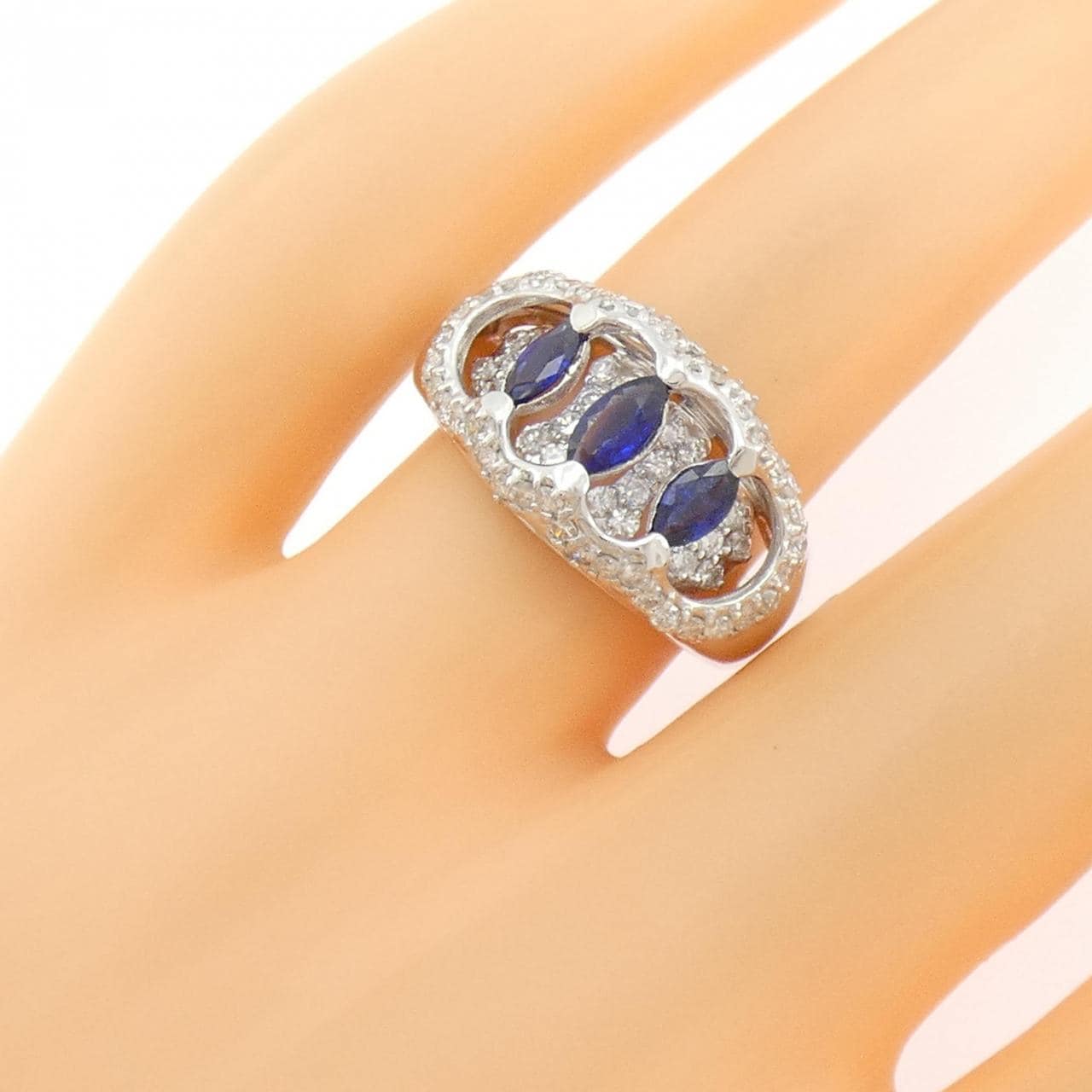 PT900 サファイヤ リング 0.75CT