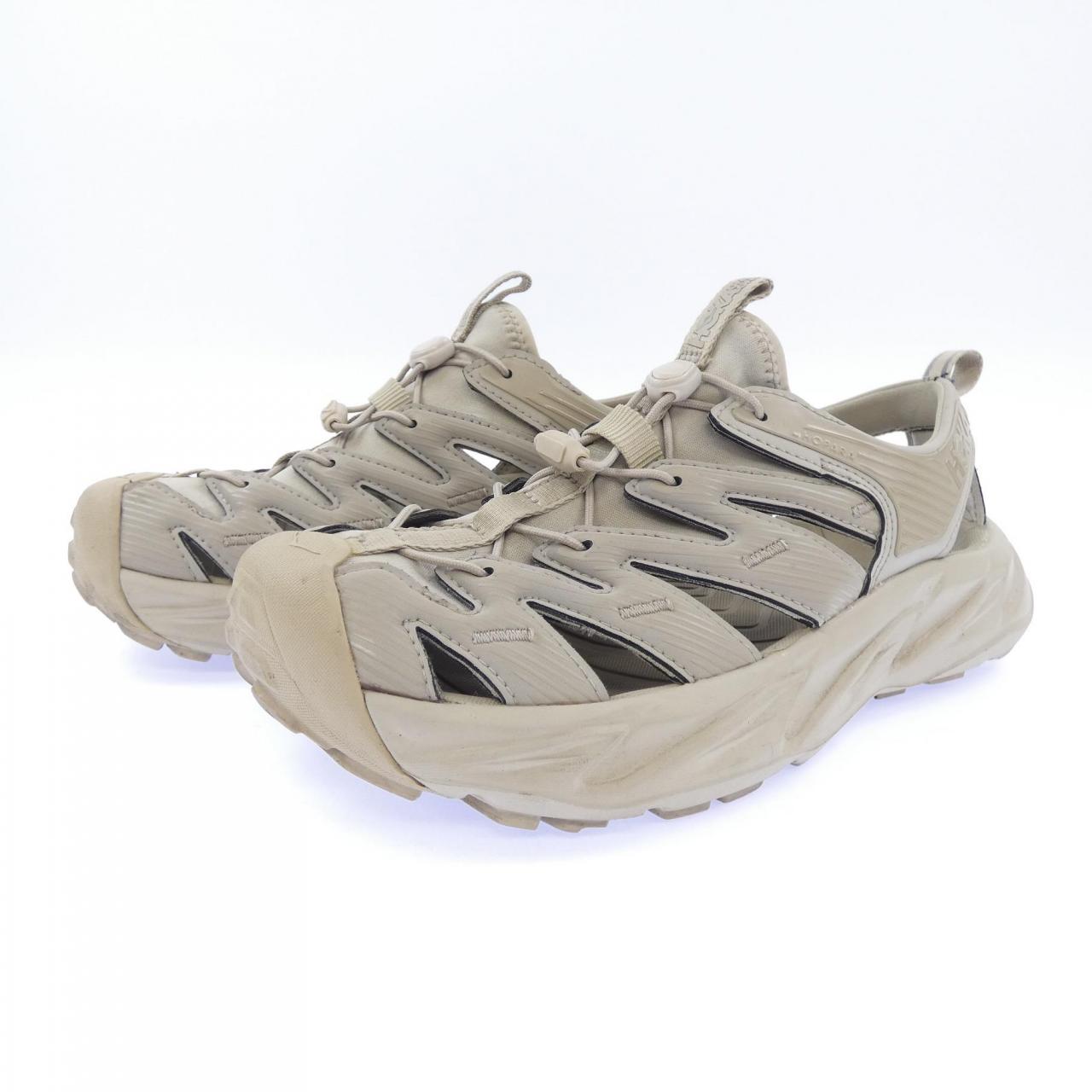 ホカオネオネ HOKA ONE ONE シューズ