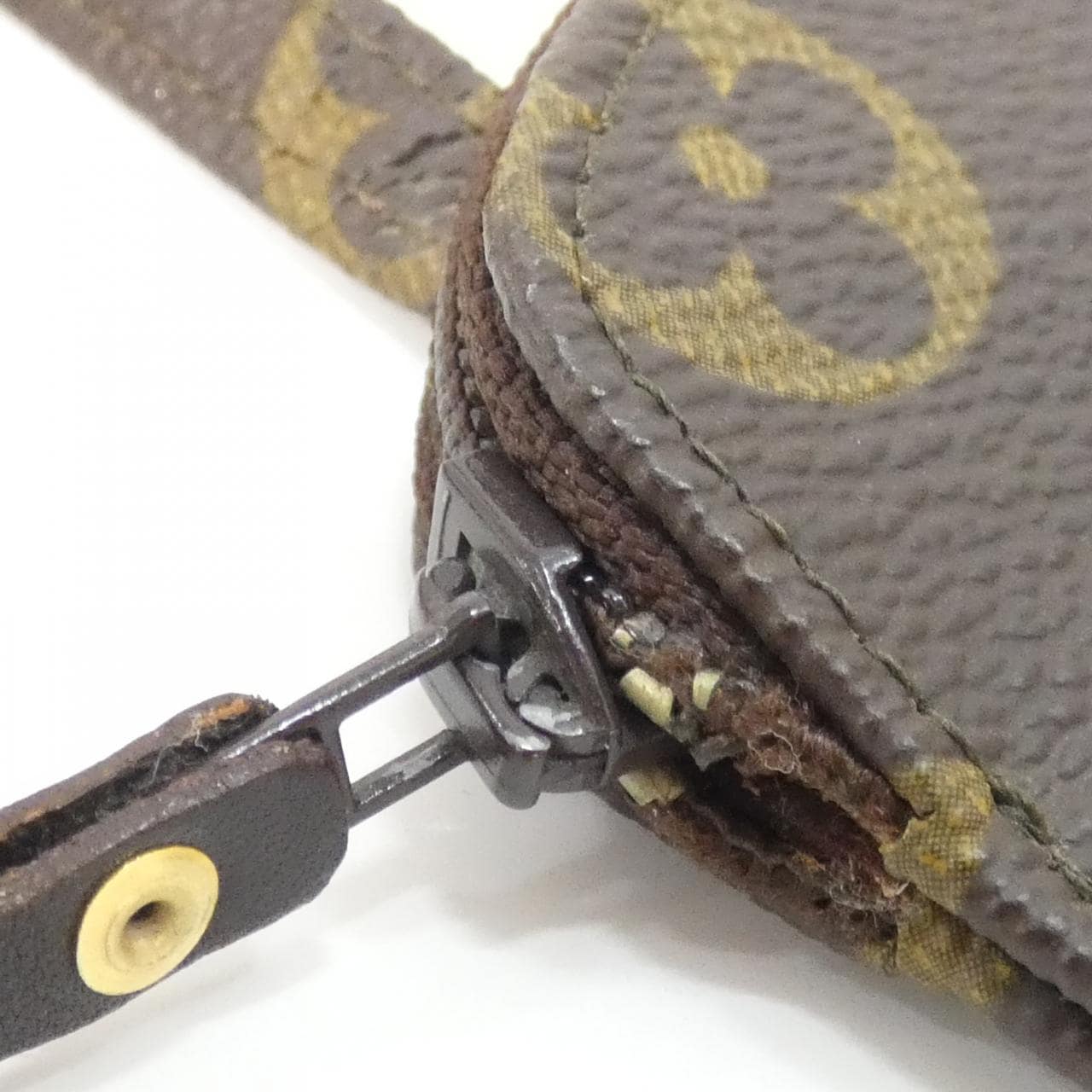 ルイヴィトン モノグラム ポシェット セクレ M45484 アクセサリーポーチ