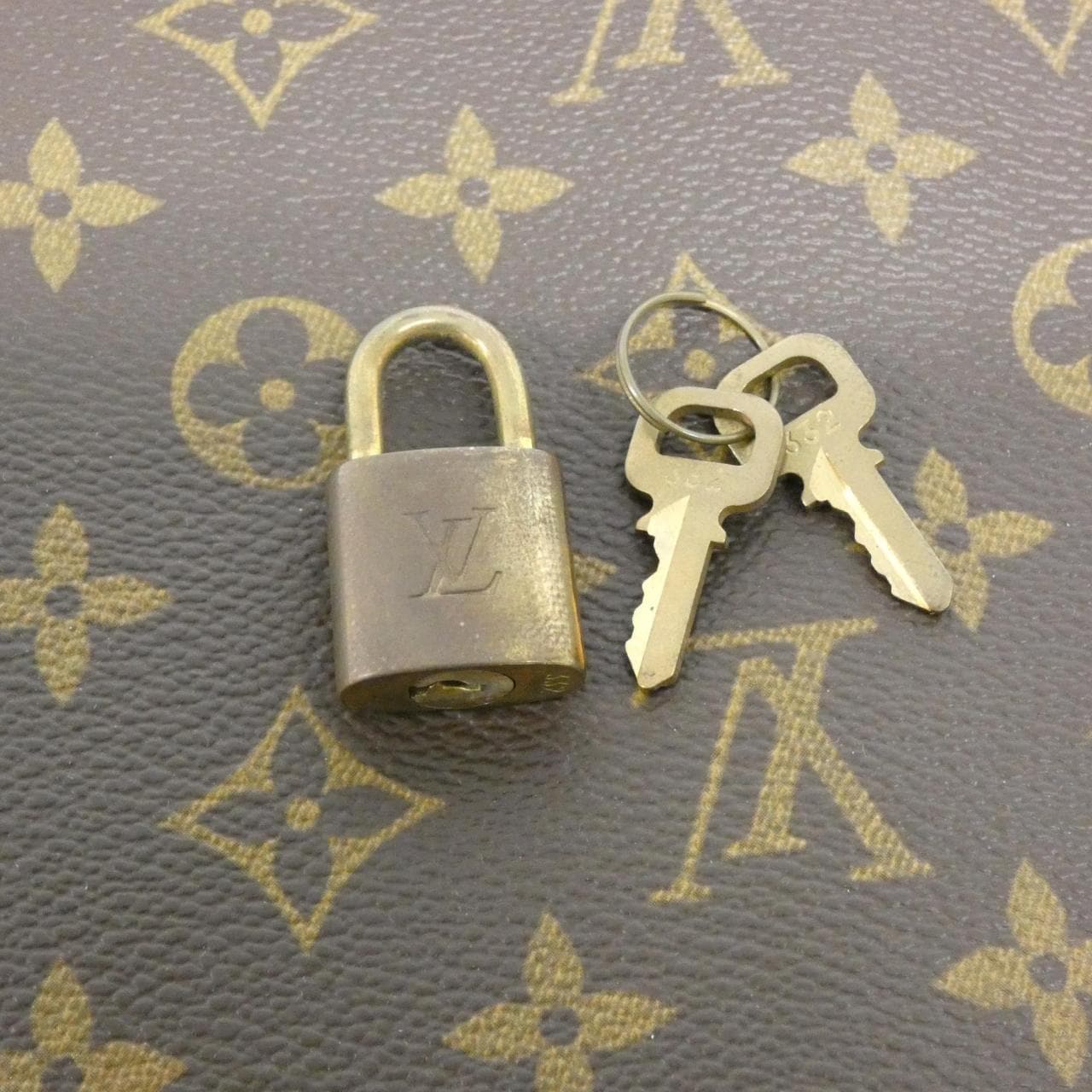 ルイヴィトン モノグラム アルマ PM M51130 バッグ