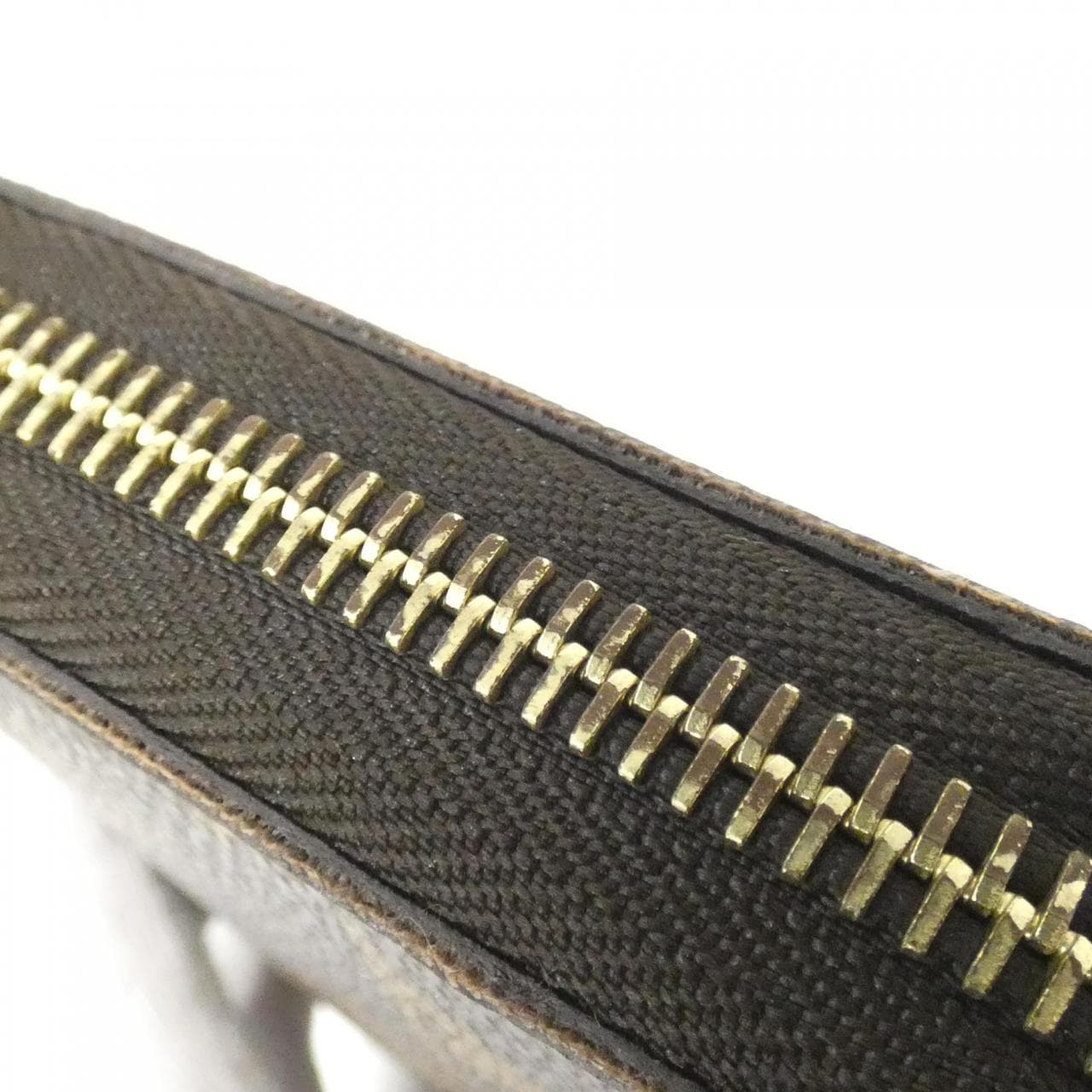 ルイヴィトン モノグラム ジッピー ウォレット M60017 財布