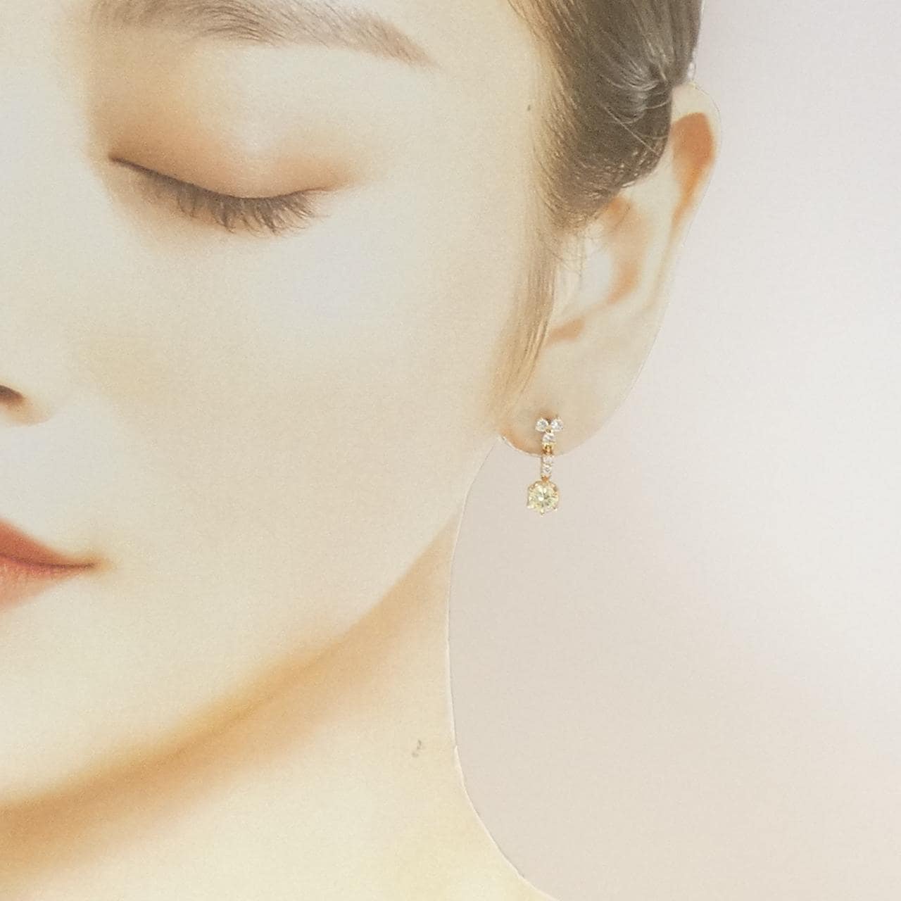 タサキ ダイヤモンド ピアス 1.03CT