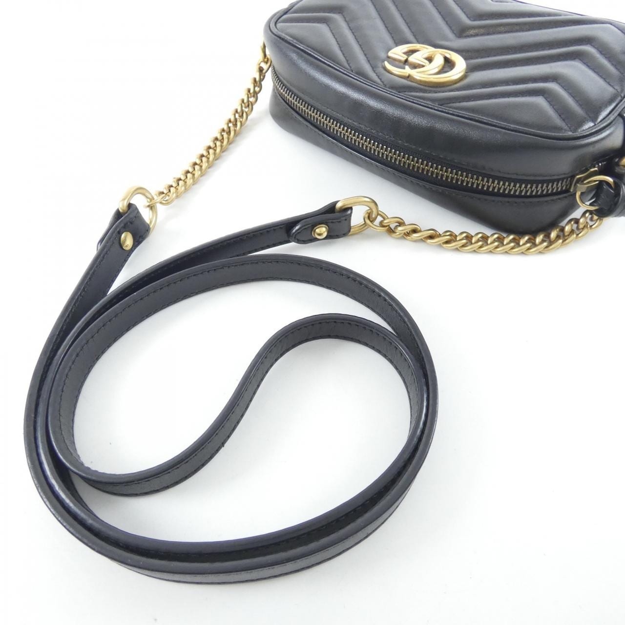 グッチ GG マーモント 448065 DTD1T ショルダーバッグ