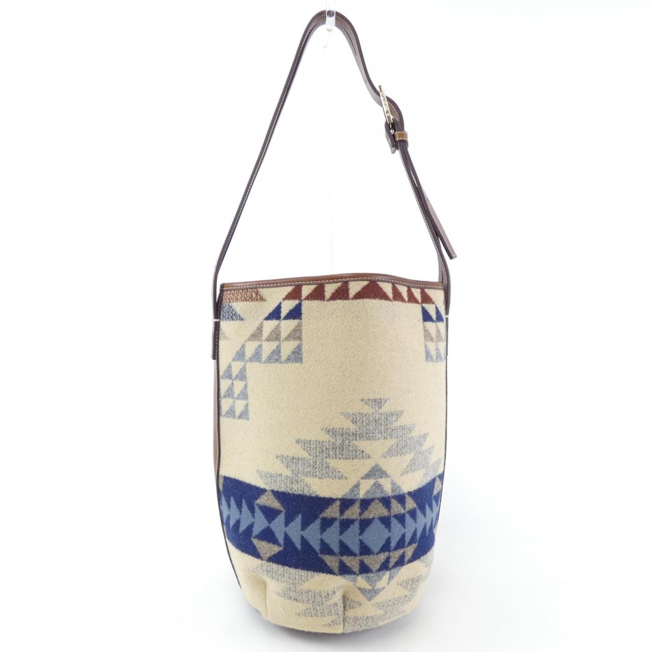 アヴァケーション A VACATION BAG