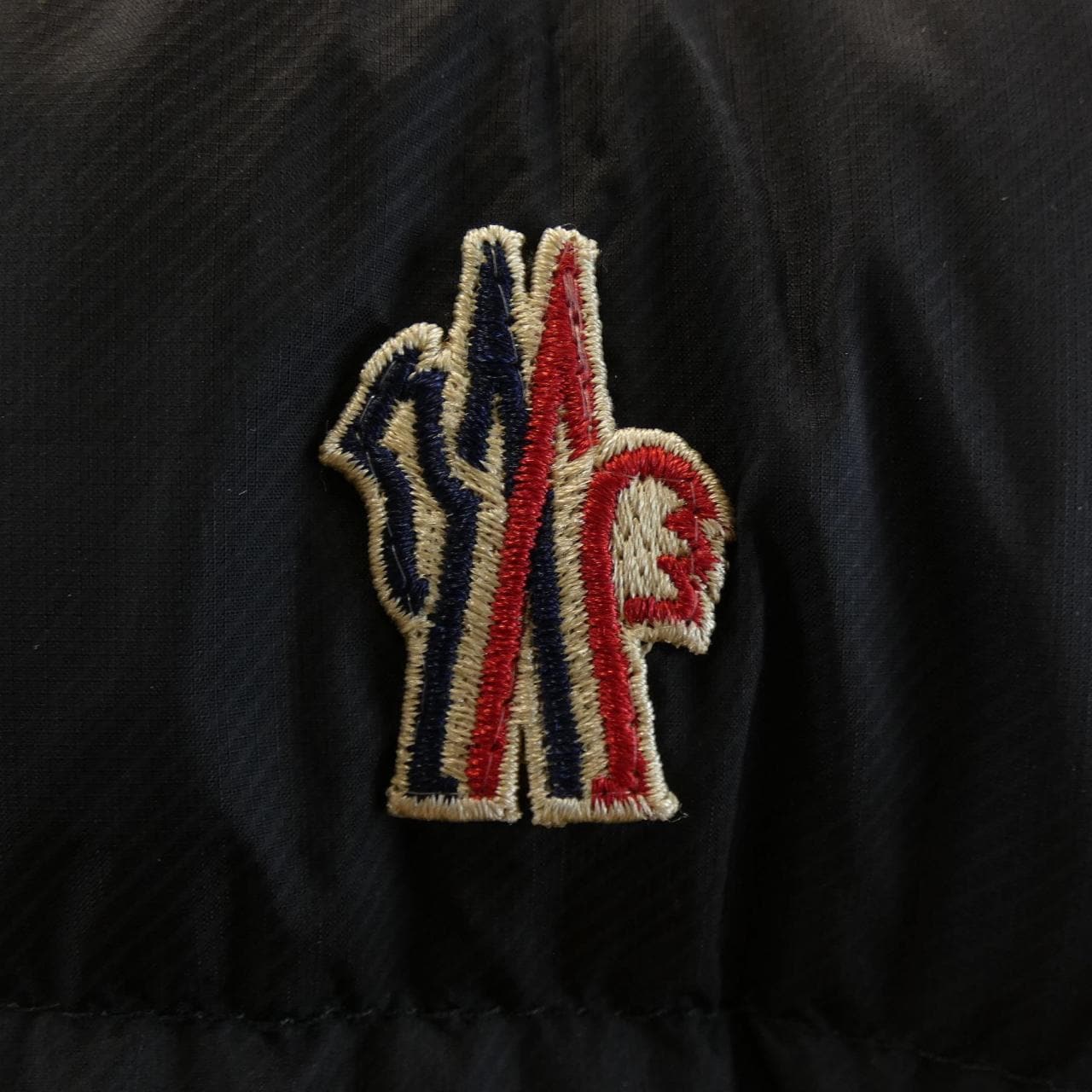 モンクレールグルノーブル MONCLER GRENOBLE CAMURAC ダウンジャケット