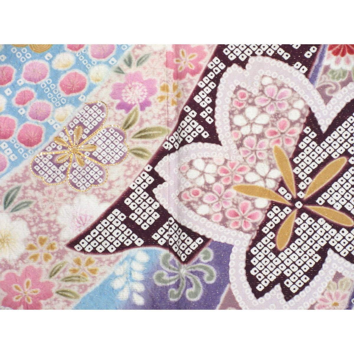 振袖　金通しボカシ染　友禅加工刺繍入り　絞り加工