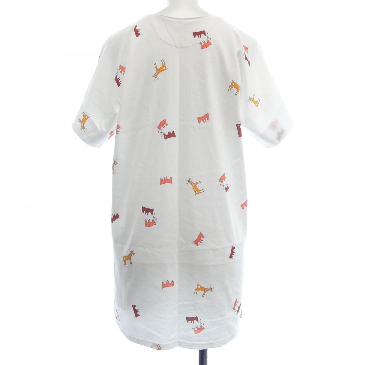 エルメス HERMES Tシャツ
