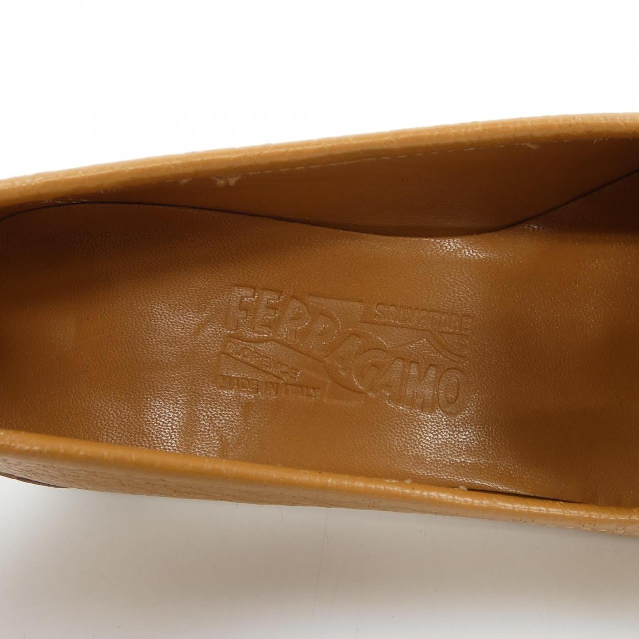 サルヴァトーレフェラガモ SALVATORE FERRAGAMO シューズ